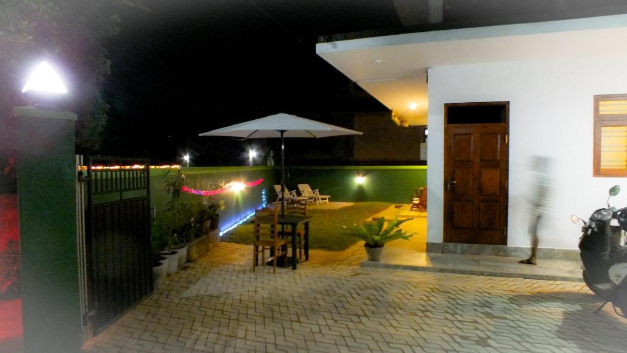 Villa Tanzanite 히카두와 외부 사진
